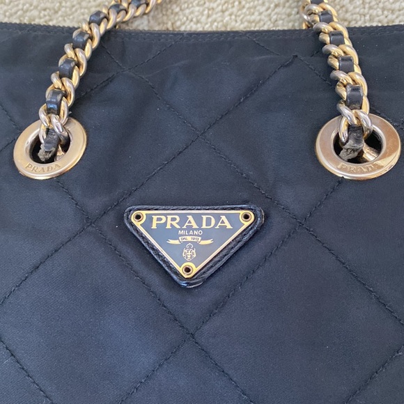 Prada Nylon Bag (Vintage) - Picture 5 of 10